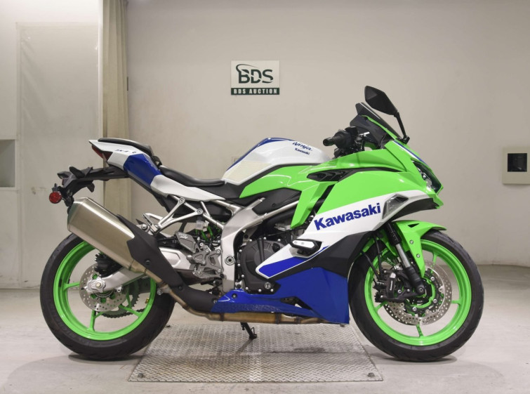 Мотоцикл Kawasaki ZX-4RR з пробігом 16621 km