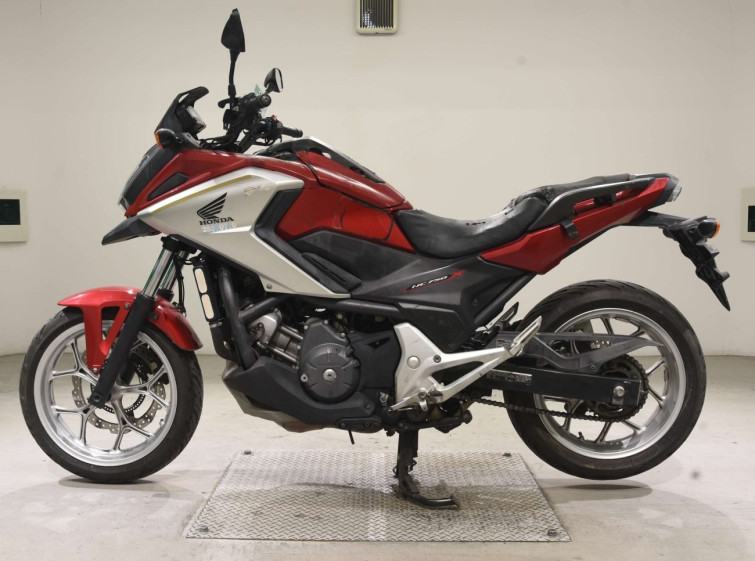 Мотоцикл Honda NC750XDLD з пробігом 75404 km