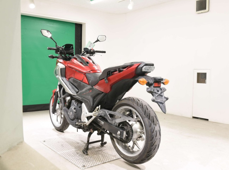 Мотоцикл Honda NC750XDLD з пробігом 75404 km