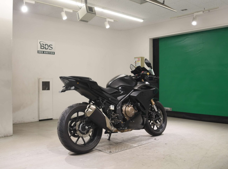 Мотоцикл Honda CBR400R з пробігом 10423 km