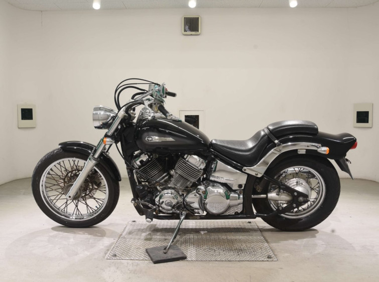 Мотоцикл Yamaha DRAGSTAR XVS400 с пробегом 41857 km