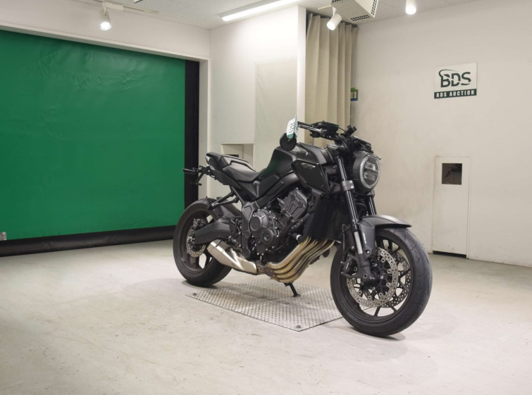 Мотоцикл Honda CB650R с пробегом 27389 km