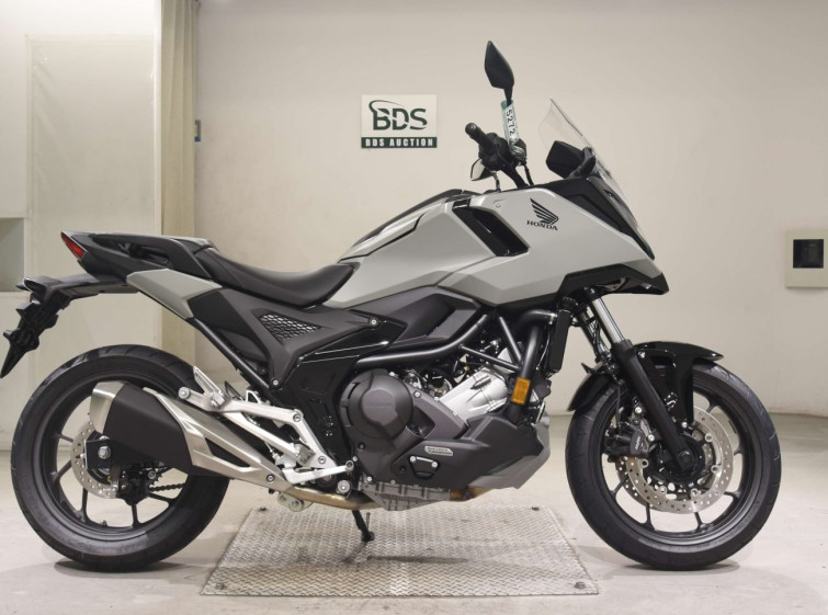 Мотоцикл Honda NC750XD з пробігом 399 km