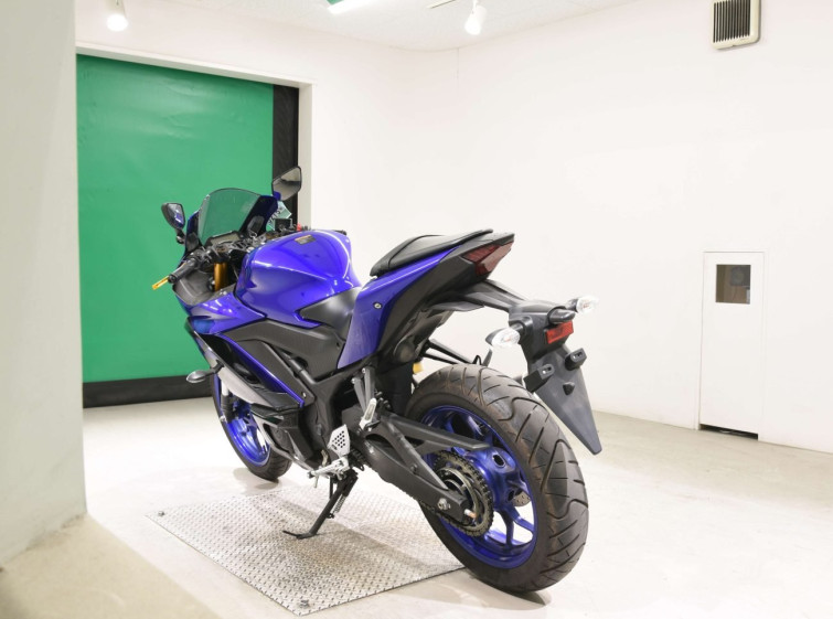 Мотоцикл Yamaha YZF-R25 с пробегом 4625 km