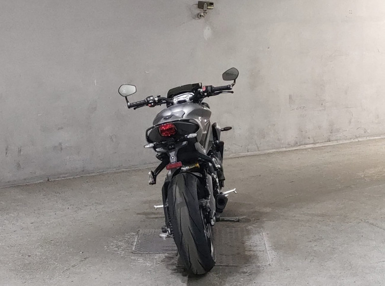 Мотоцикл Triumph STREET TRIPLE RS с пробегом 5715 km