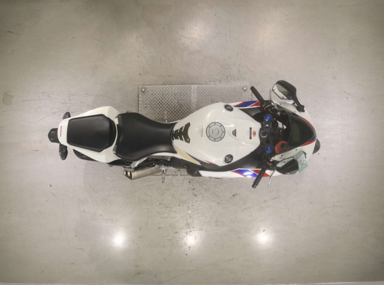 Мотоцикл Honda CBR1000RR з пробігом 19919 km