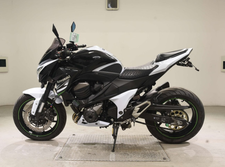 Мотоцикл Kawasaki Z800 з пробігом 28052 km