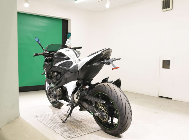 Мотоцикл Kawasaki Z800 з пробігом 28052 km