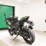 Мотоцикл Kawasaki NINJA400 з пробігом 18984 km