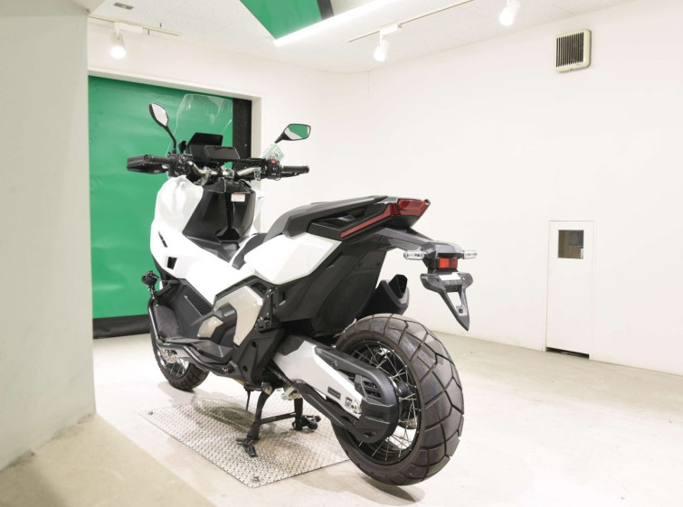 Мотоцикл Honda X-ADV750-2 з пробігом 1181 km