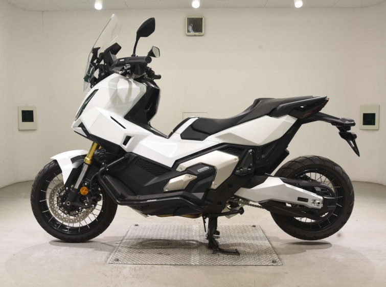 Мотоцикл Honda X-ADV750-2 з пробігом 1181 km