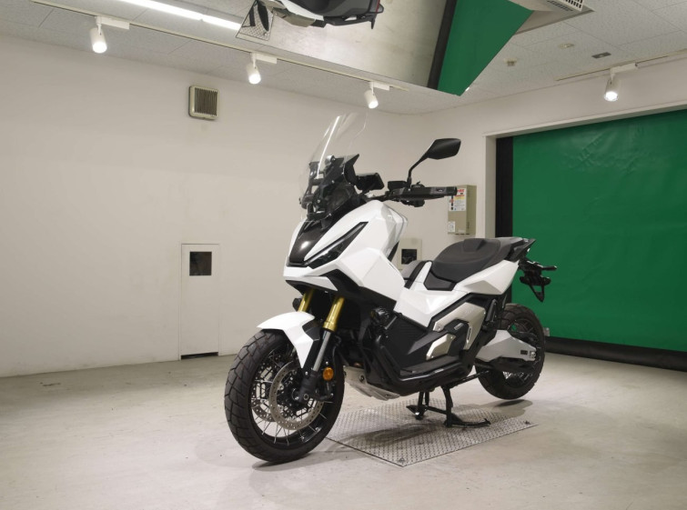 Мотоцикл Honda X-ADV750-2 з пробігом 1181 km
