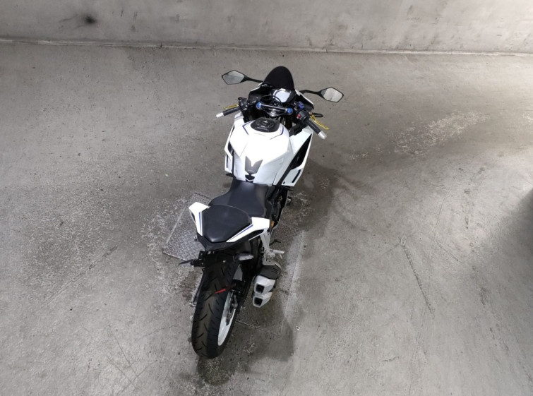 Мотоцикл Honda CBR250RR с пробегом 191 km