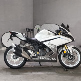 Мотоцикл Honda CBR250RR с пробегом 191 km