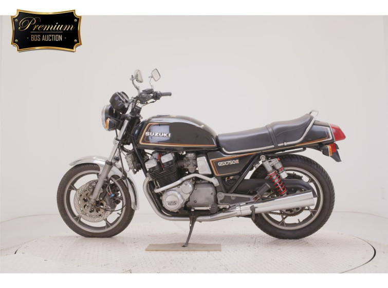 Мотоцикл Suzuki GSX750E з пробігом 30183 km
