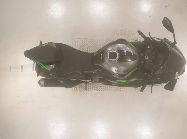 Мотоцикл Kawasaki ZX-6RA з пробігом 2735 km