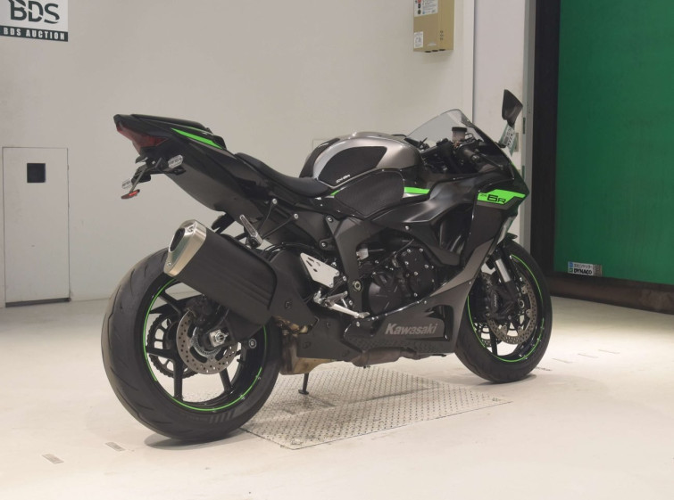 Мотоцикл Kawasaki ZX-6RA з пробігом 2735 km