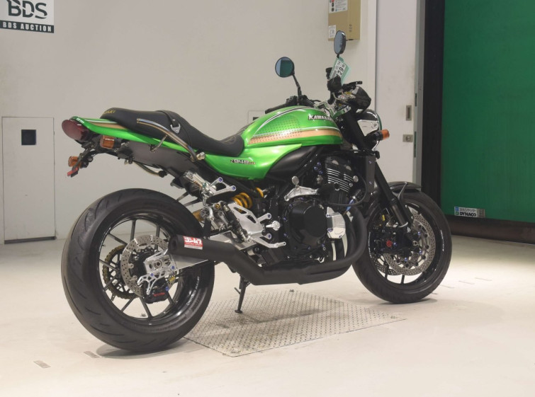 Мотоцикл Kawasaki Z900RS SE