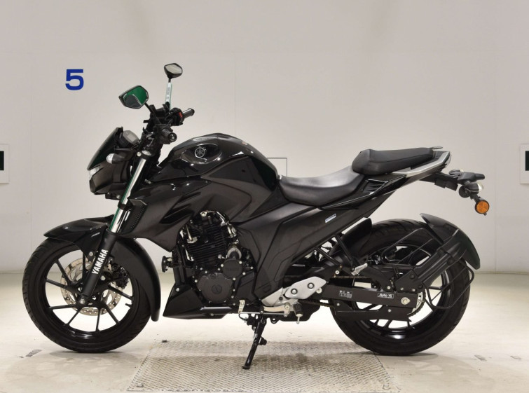 Мотоцикл Yamaha FZ25 з пробігом 4323 km