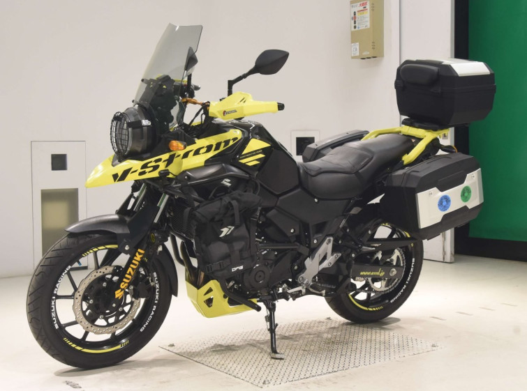 Мотоцикл Suzuki V-STROM DL250 з пробігом 11781 km
