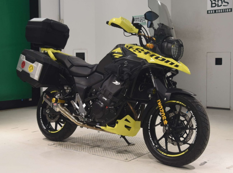 Мотоцикл Suzuki V-STROM DL250 з пробігом 11781 km