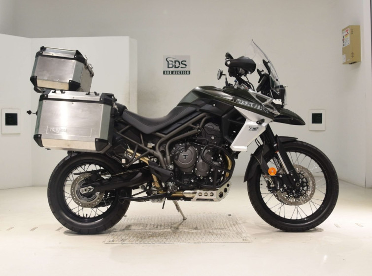 Мотоцикл Triumph TIGER 800 з пробігом 724 km