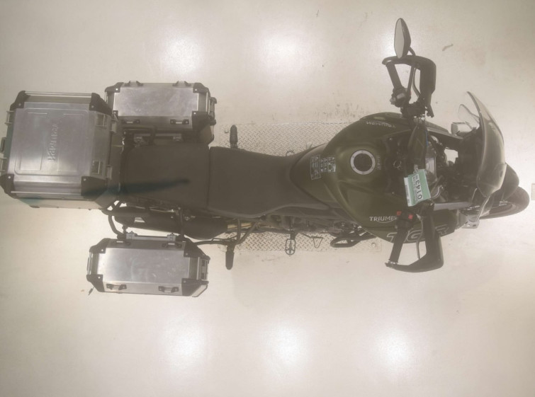 Мотоцикл Triumph TIGER 800 з пробігом 724 km