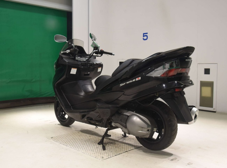 Мотоцикл Suzuki SKYWAVE 250S з пробігом 39009 km
