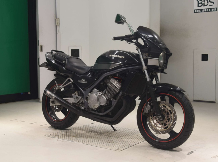 Мотоцикл Kawasaki BALIUS ZR250 с пробегом 67140 km