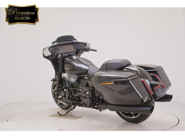 Мотоцикл HD FLHX1920 з пробігом 1 km