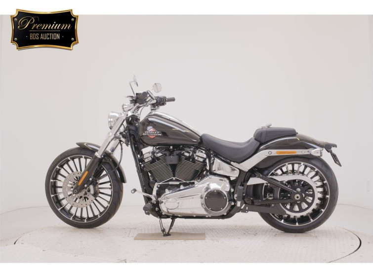 Мотоцикл HD FXBR1920 з пробігом 66 km