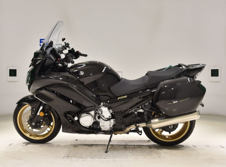 Мотоцикл Yamaha FJR1300AS з пробігом 8367 km