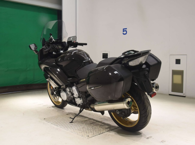 Мотоцикл Yamaha FJR1300AS з пробігом 8367 km