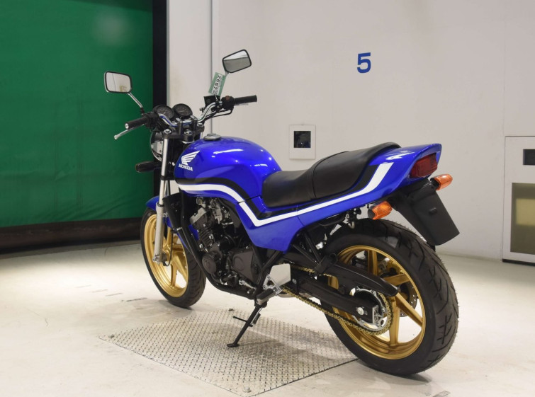 Мотоцикл Honda JADE CB250 з пробігом 4060 km