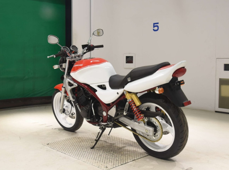 Мотоцикл Kawasaki BALIUS ZR250 с пробегом 4836 km