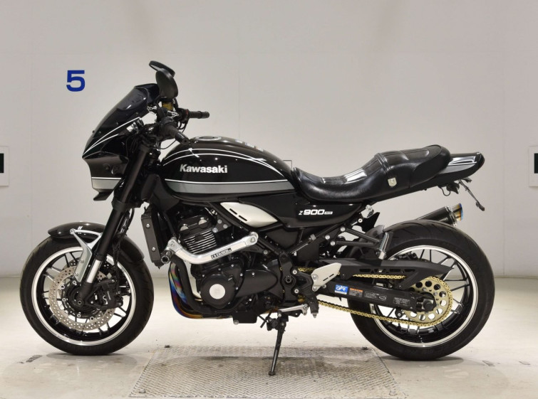 Мотоцикл Kawasaki Z900RS з пробігом 17014 km