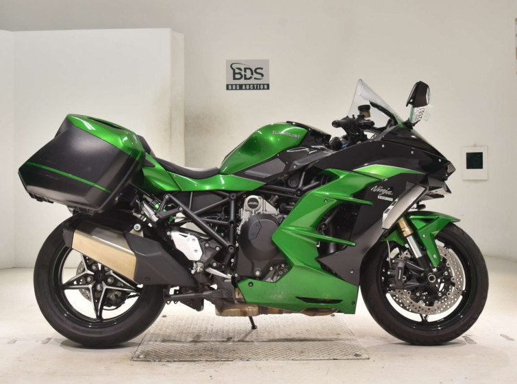 Мотоцикл Kawasaki NINJA H2 SX с пробегом 18626 km