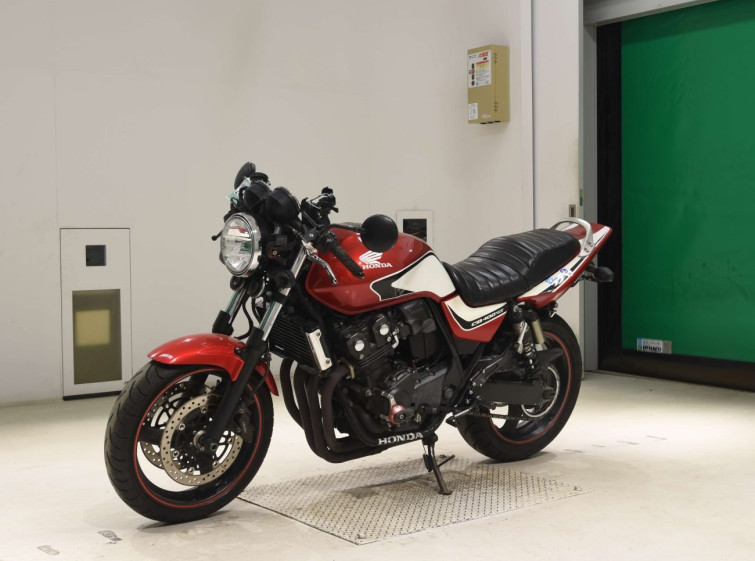 Мотоцикл Honda CB400SFV с пробегом 28195 km