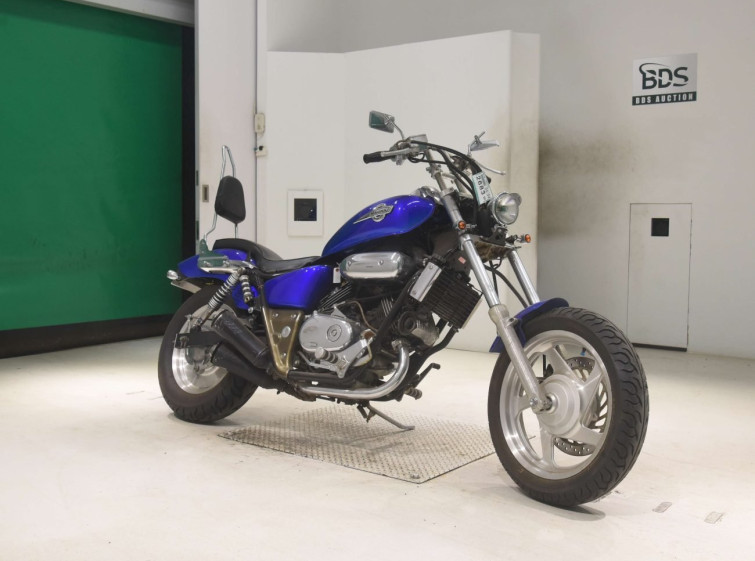 Мотоцикл Honda MAGNA250 з пробігом 6552 km