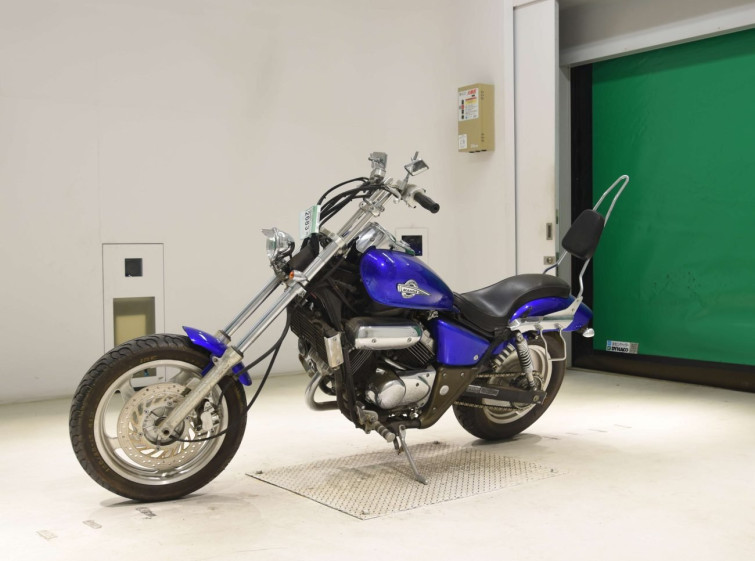 Мотоцикл Honda MAGNA250 з пробігом 6552 km