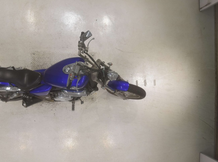 Мотоцикл Honda MAGNA250 з пробігом 6552 km