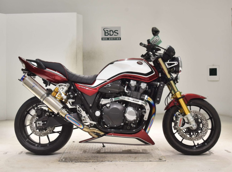 Мотоцикл Honda CB1300SF з пробігом 14878 km