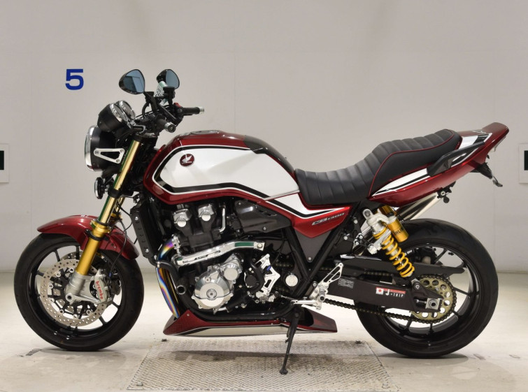 Мотоцикл Honda CB1300SF з пробігом 14878 km