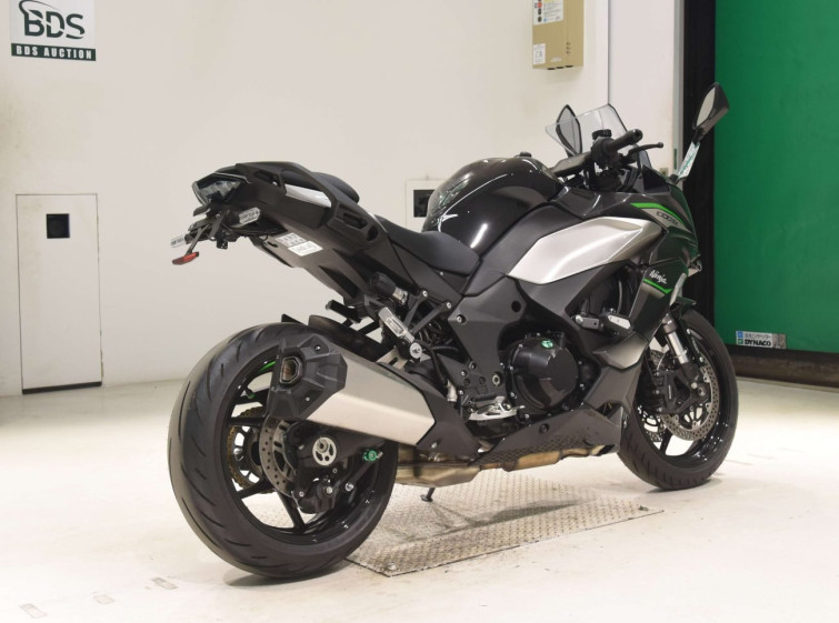 Мотоцикл Kawasaki ninja 1000 sx з пробігом 3226 km