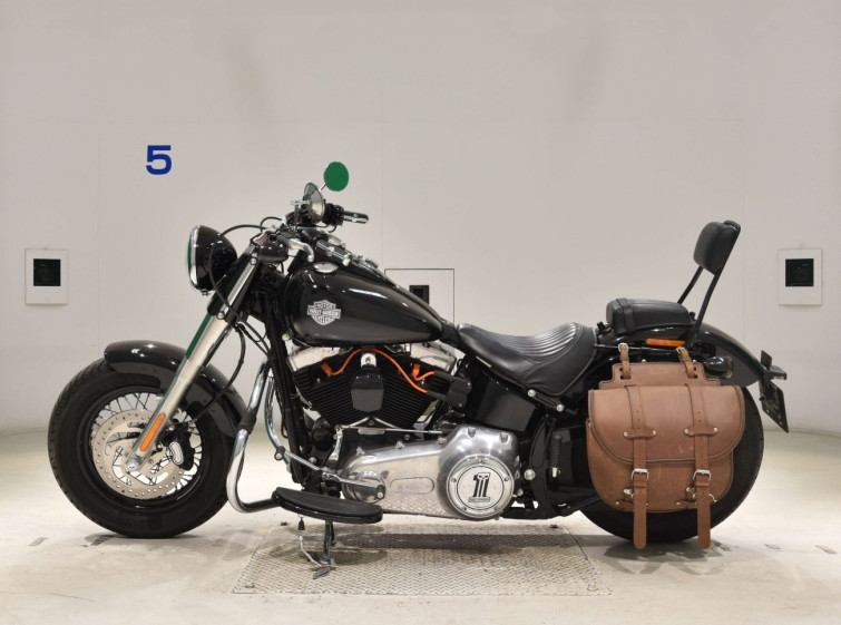 Мотоцикл HD SLIM FLS1580 з пробігом 14520 km