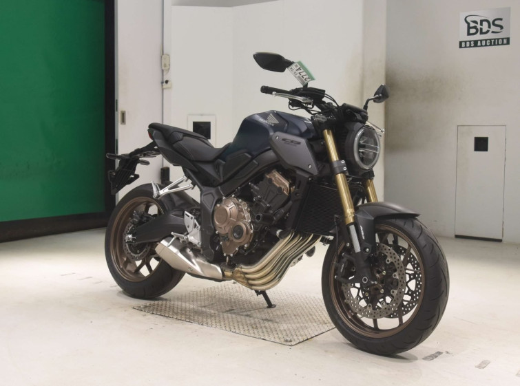Мотоцикл Honda CB650R с пробегом 2714 km