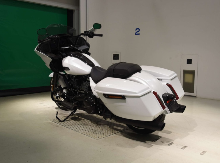 Мотоцикл HD FLTRX1920 с пробегом 3711 km