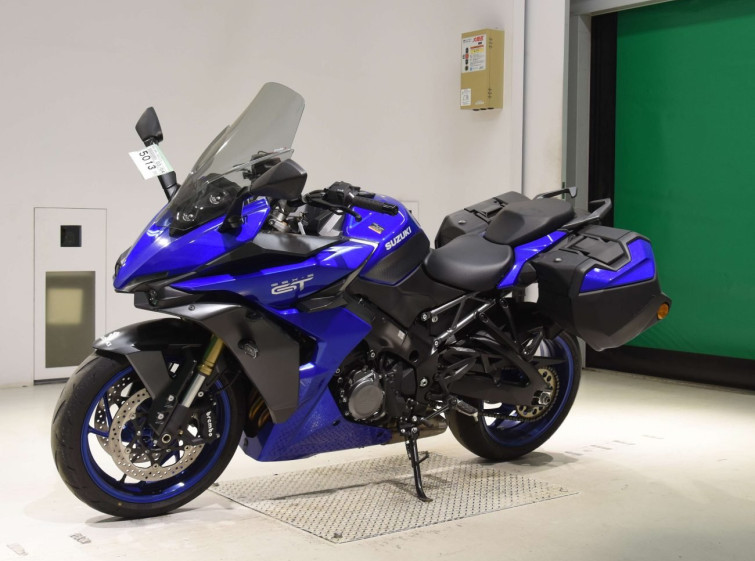 Мотоцикл Suzuki gsx-s1000 gt з пробігом 6937 km