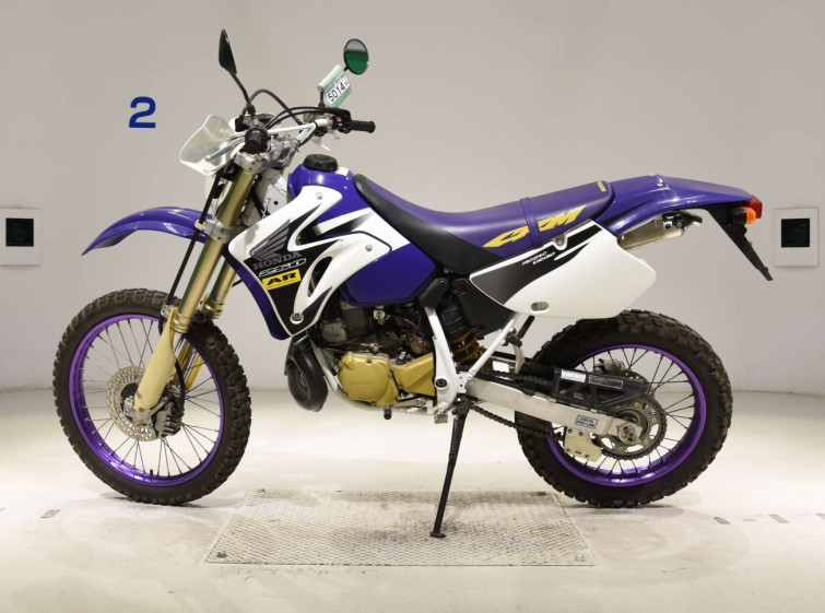 Мотоцикл Honda CRM250AR з пробігом 1714 km