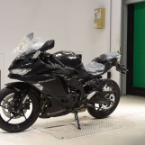 Мотоцикл Kawasaki NINJA ZX-25R